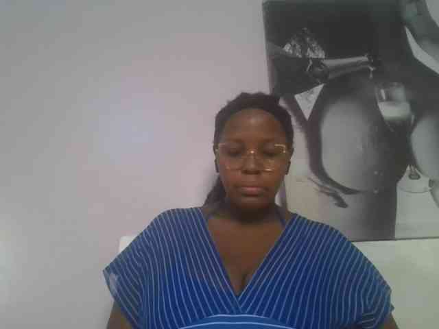 CuteTinkerbella webcam