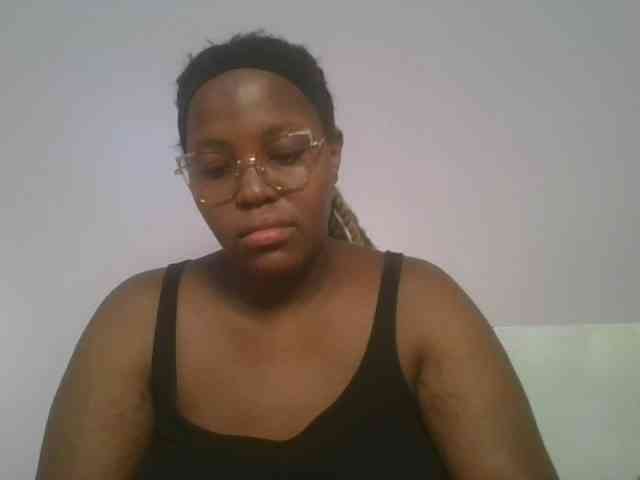 CuteTinkerbella webcam