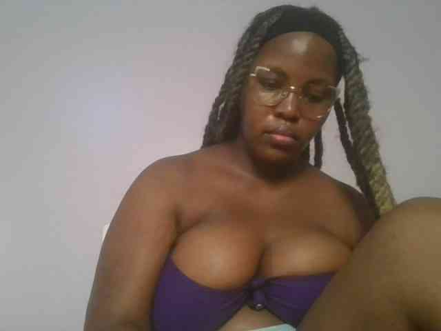 CuteTinkerbella webcam