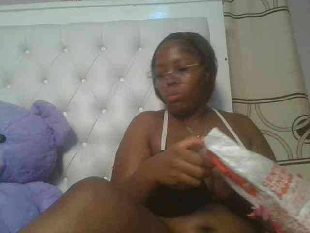 CuteTinkerbella webcam