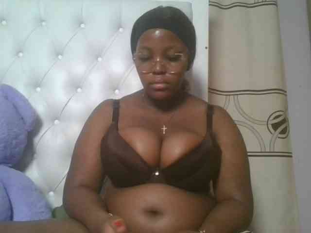 CuteTinkerbella webcam