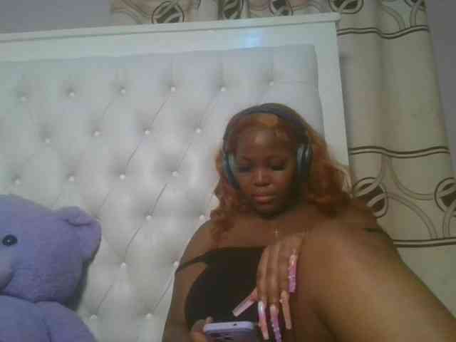 CuteTinkerbella webcam