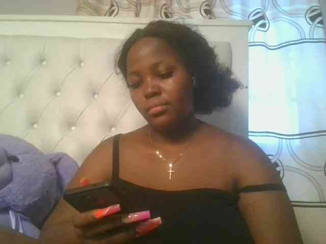 CuteTinkerbella webcam