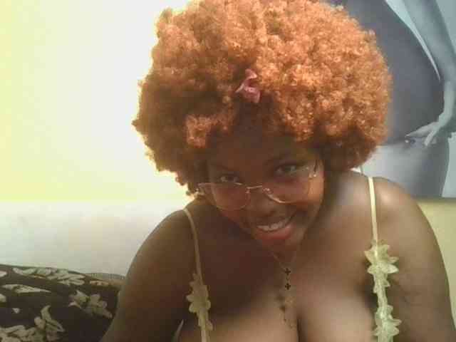 CuteTinkerbella webcam