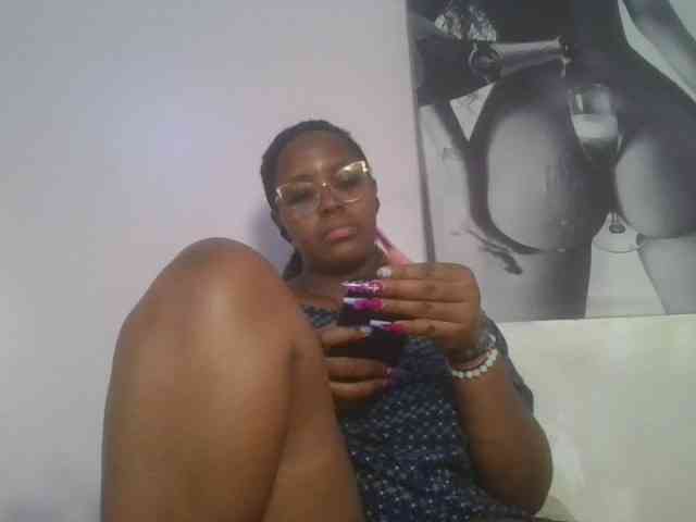 CuteTinkerbella webcam