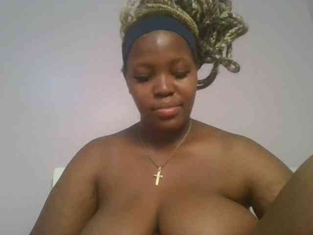 CuteTinkerbella webcam