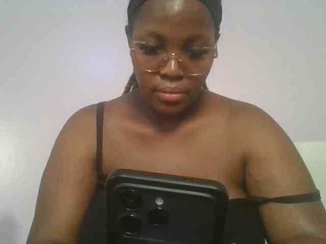 CuteTinkerbella webcam