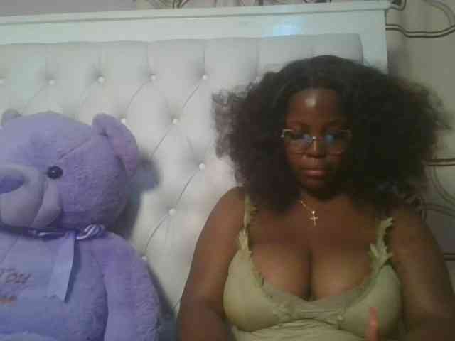 CuteTinkerbella webcam