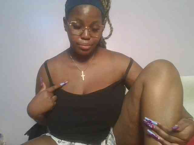 CuteTinkerbella webcam