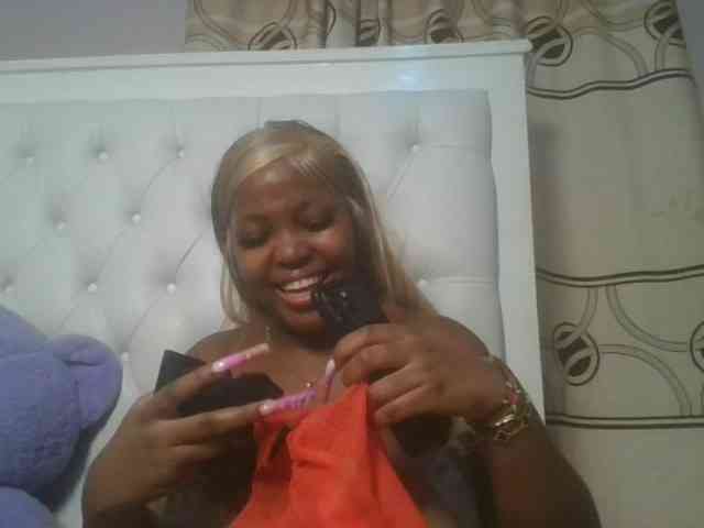 CuteTinkerbella webcam