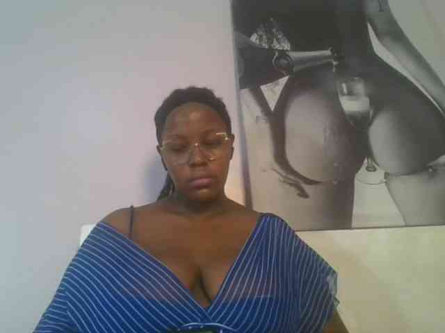 CuteTinkerbella webcam