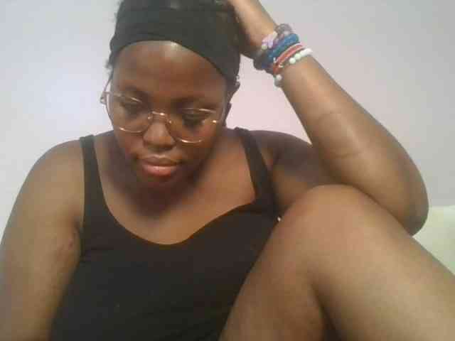 CuteTinkerbella webcam