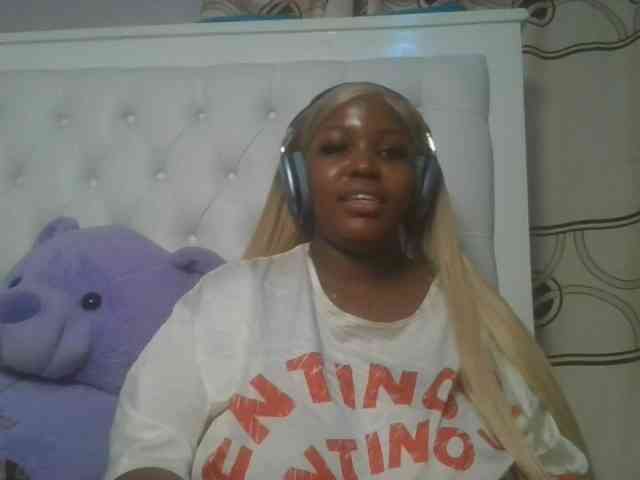 CuteTinkerbella Live Webcam on BongaCams