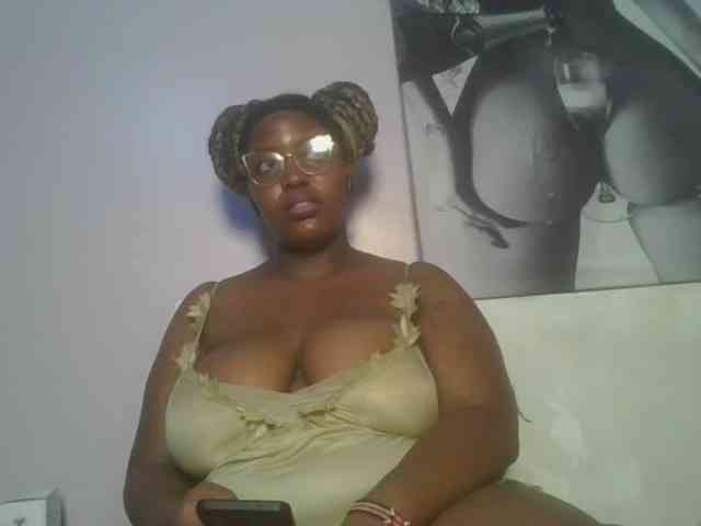 CuteTinkerbella webcam