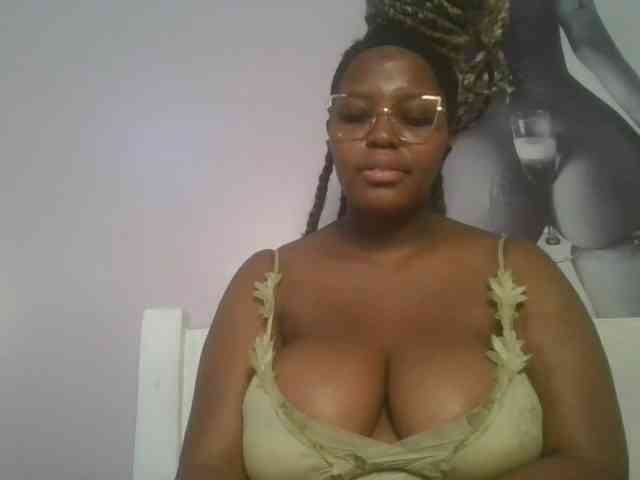 CuteTinkerbella webcam