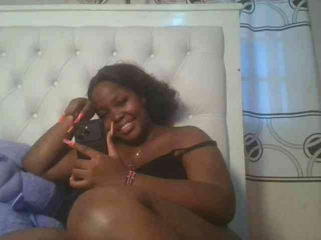 CuteTinkerbella webcam