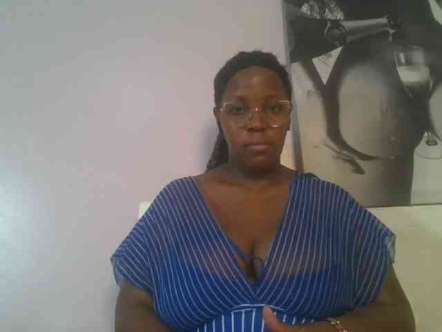 CuteTinkerbella webcam