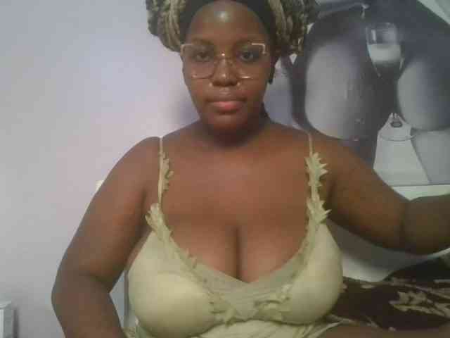 CuteTinkerbella webcam