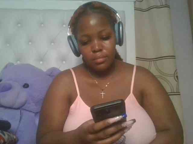 CuteTinkerbella webcam