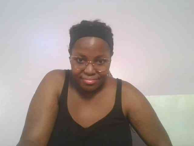 CuteTinkerbella webcam