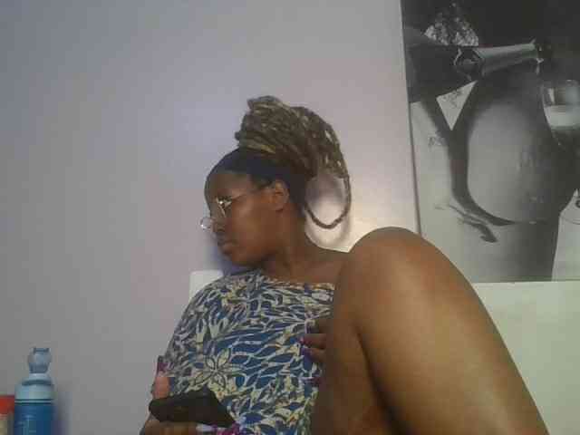 CuteTinkerbella webcam