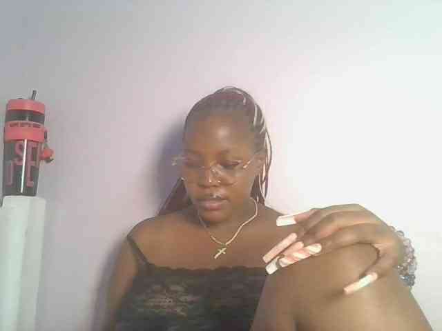 CuteTinkerbella webcam