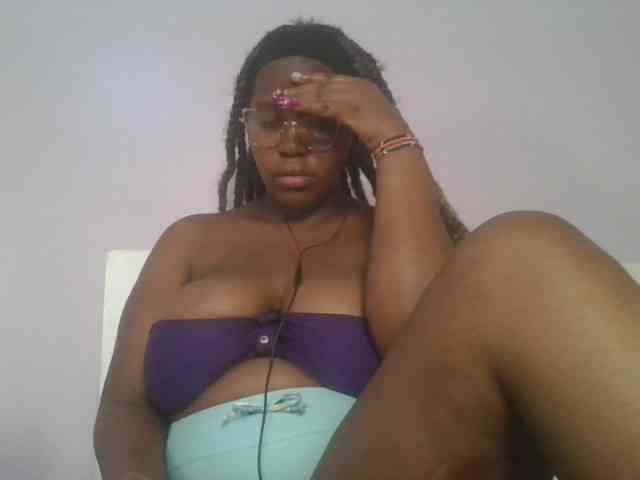 CuteTinkerbella webcam