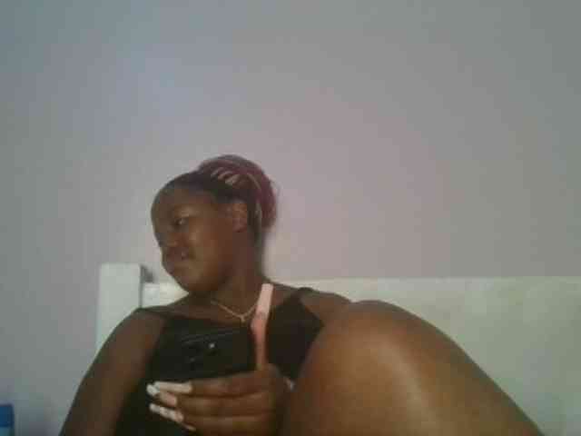 CuteTinkerbella webcam