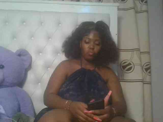 CuteTinkerbella webcam