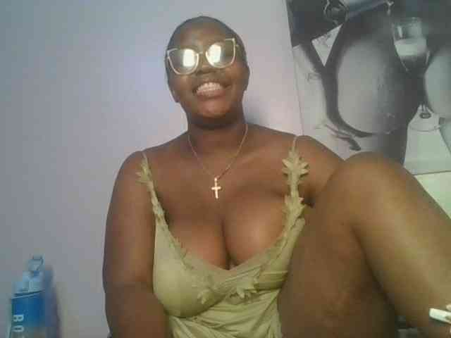 CuteTinkerbella webcam