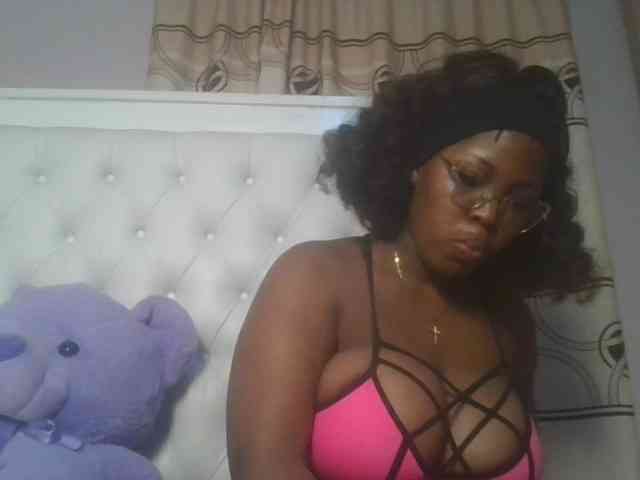 CuteTinkerbella webcam