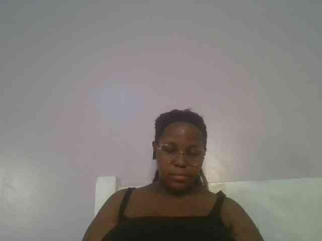 CuteTinkerbella webcam