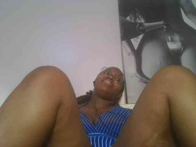 CuteTinkerbella webcam