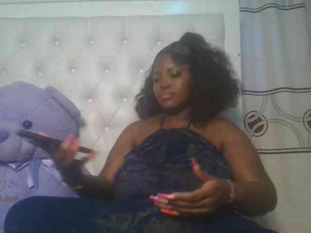 CuteTinkerbella webcam