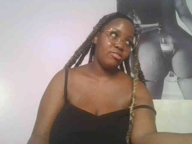 CuteTinkerbella webcam