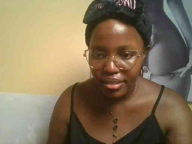 CuteTinkerbella webcam