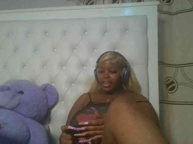 CuteTinkerbella webcam