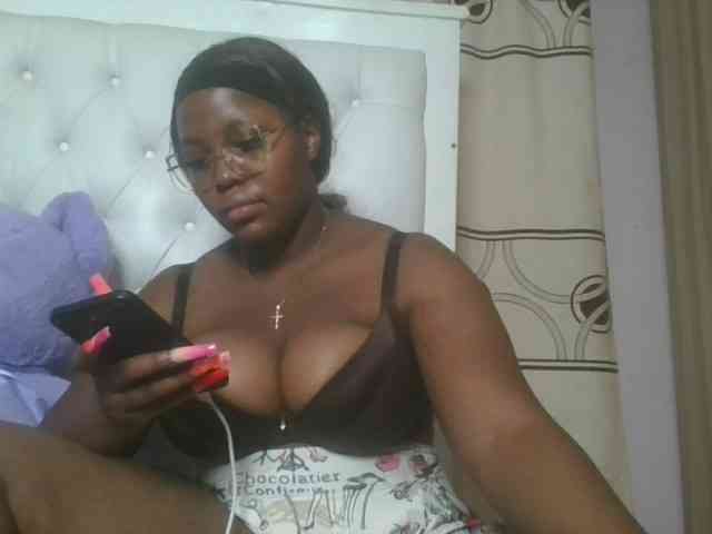 CuteTinkerbella webcam