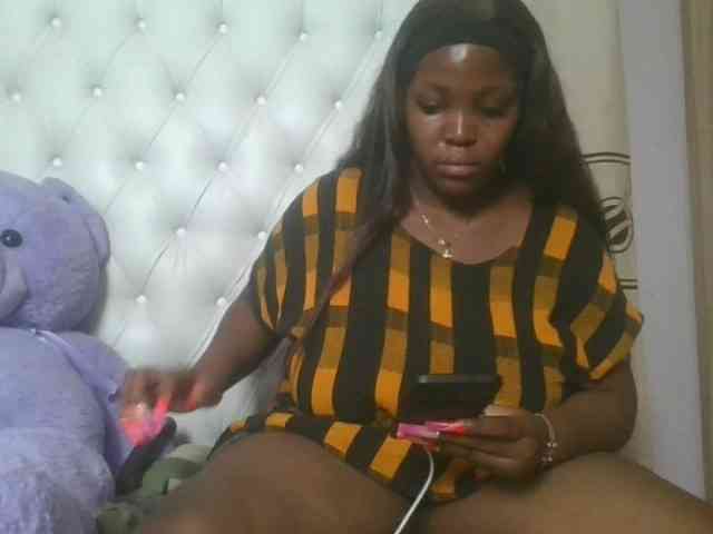 CuteTinkerbella webcam