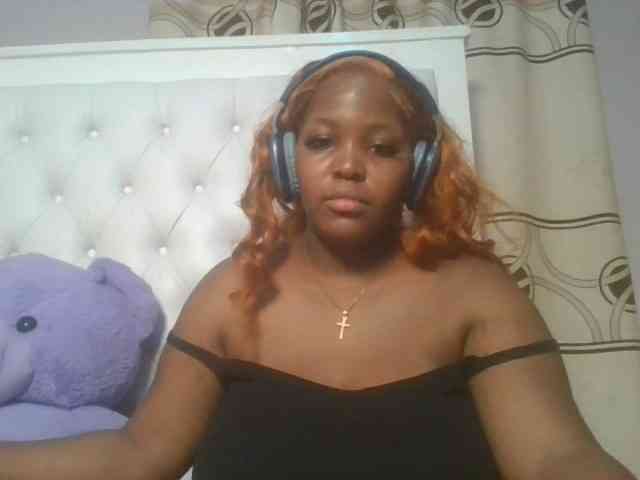 CuteTinkerbella webcam