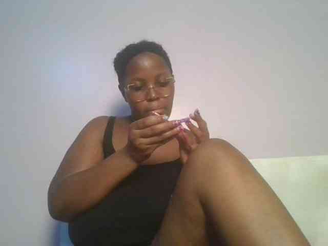 CuteTinkerbella webcam