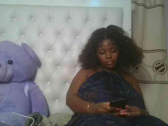 CuteTinkerbella webcam