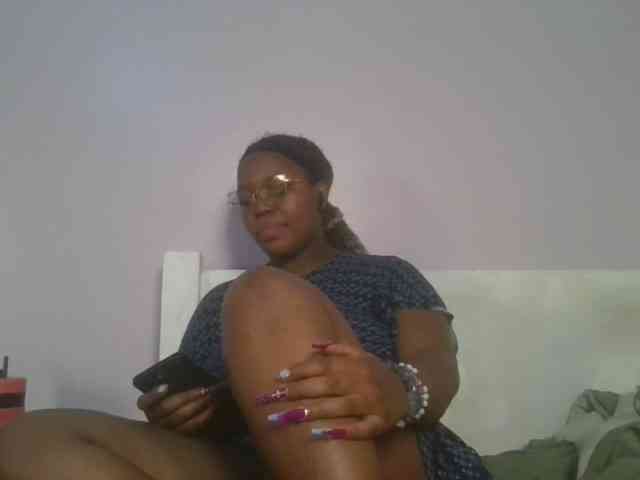 CuteTinkerbella webcam