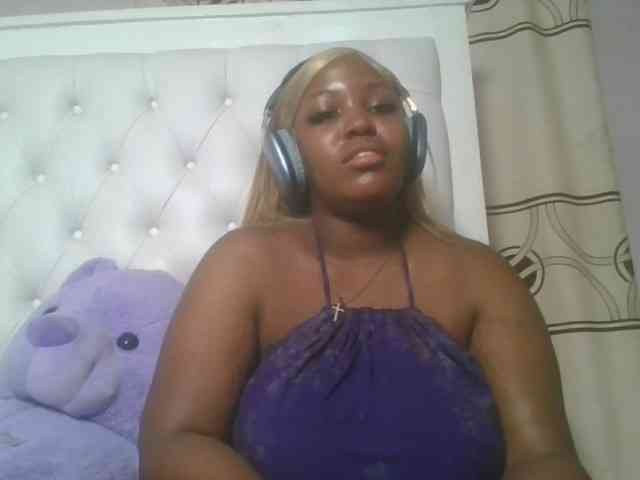 CuteTinkerbella webcam