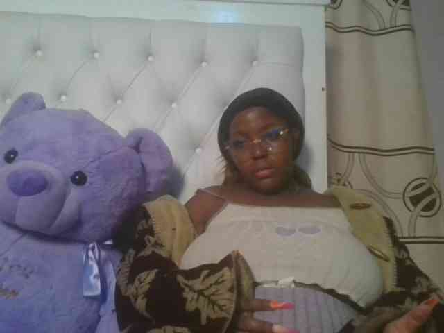 CuteTinkerbella webcam