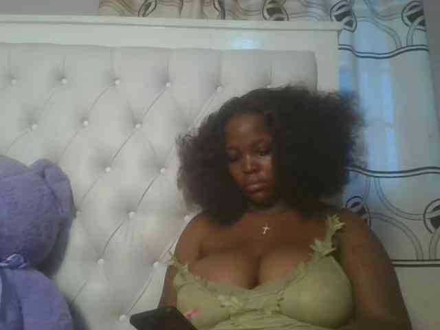 CuteTinkerbella webcam