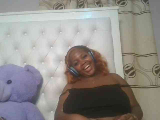 CuteTinkerbella webcam