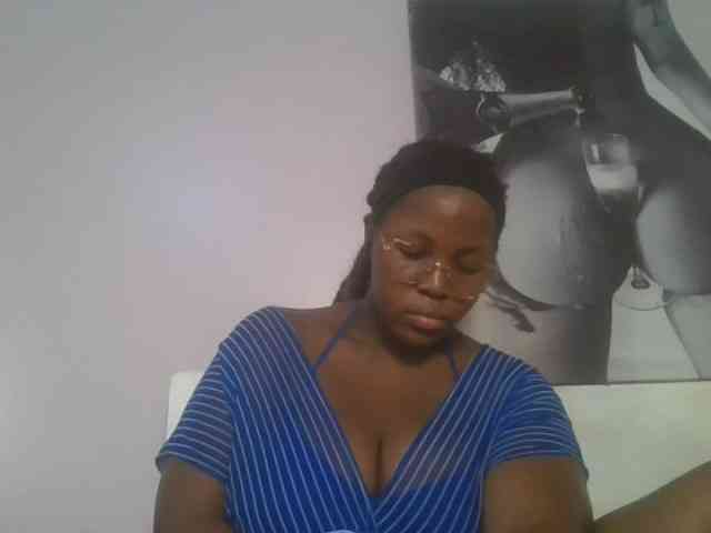 CuteTinkerbella webcam