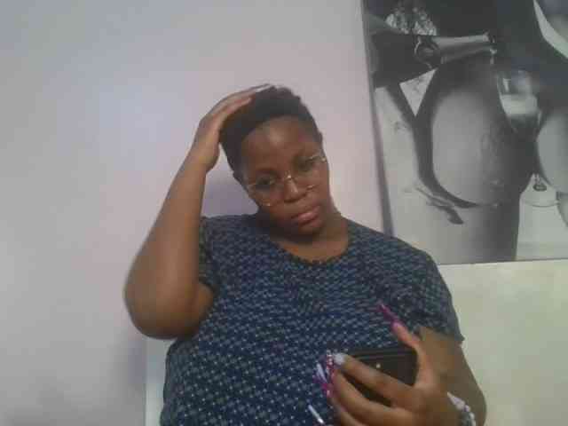 CuteTinkerbella webcam