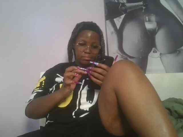 CuteTinkerbella webcam